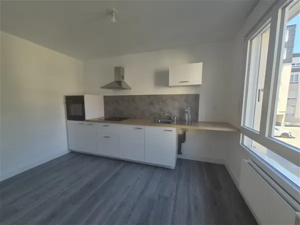 Location appartement 3 pièces - 78.02m² à Saint-omer (62500)