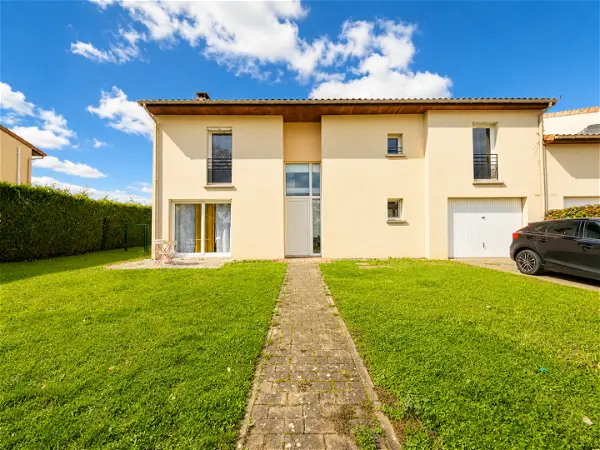 Maison à louer - MAZEROLLES, 5 pièces