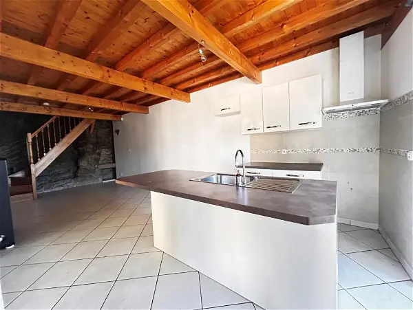Location maison 3 pièces - 57.7m² à Beauchastel (07800)