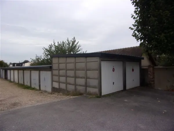 Stationnement à louer - VERNON