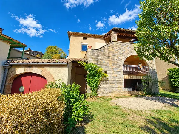 Achat maison 5 pièces - 100m² à Saint priest (07000)