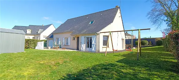 Achat maison 6 pièces - 130m² à Entrammes (53260)
