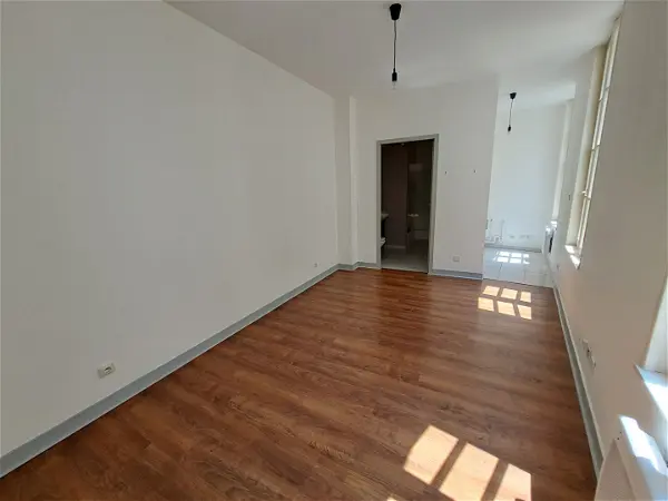 Appartement à louer - SAINTES, 1 pièce