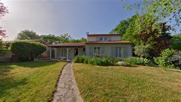 Maison à louer - VOUILLE, 5 pièces