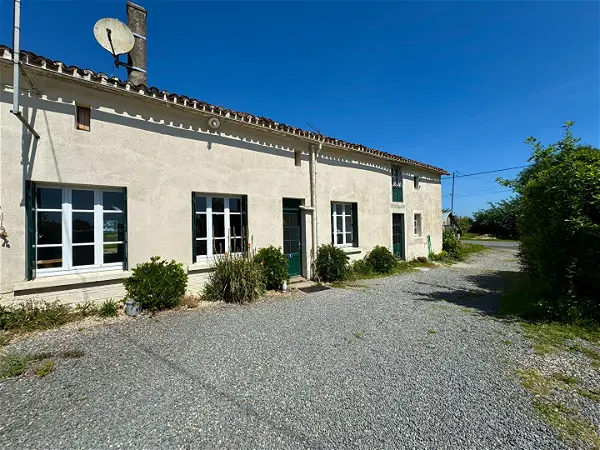 Maison à vendre - LA FORET SUR SEVRE, 7 pièces