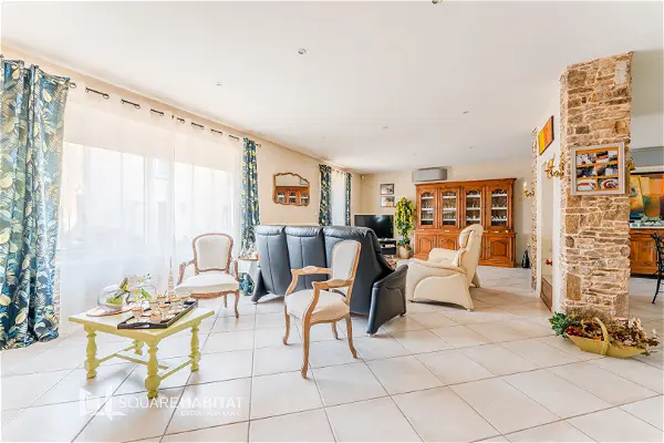 Achat maison 7 pièces - 193m² à La haie fouassiere (44690)
