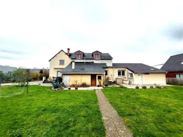 Maison à vendre - PONT DE L ARCHE, 9 pièces