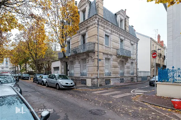 Achat maison 11 pièces - 220.5m² à Vichy (03200)