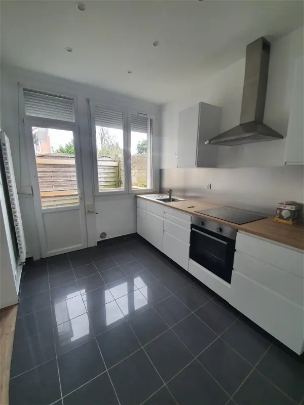 Location appartement 3 pièces - 64.15m² à Lens (62300)
