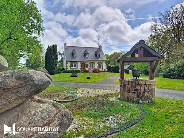 Maison à vendre - BEGARD, 7 pièces