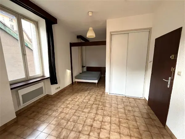Location appartement 1 pièce - 23.56m² à Grenoble (38000)
