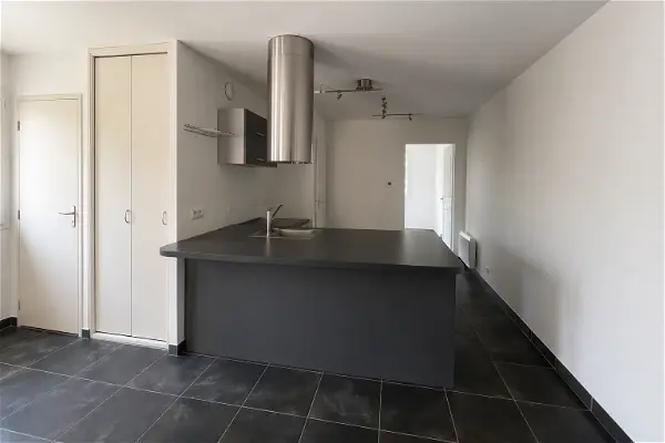 Location appartement 2 pièces - 47.9m² à Pourrieres (83910)