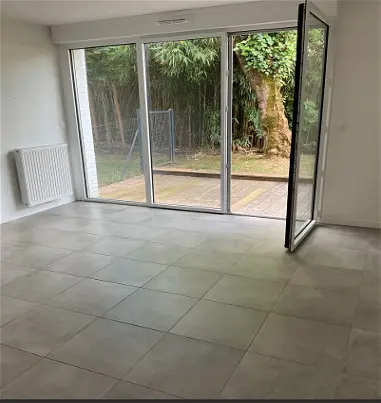 Appartement à louer - PESSAC, 2 pièces