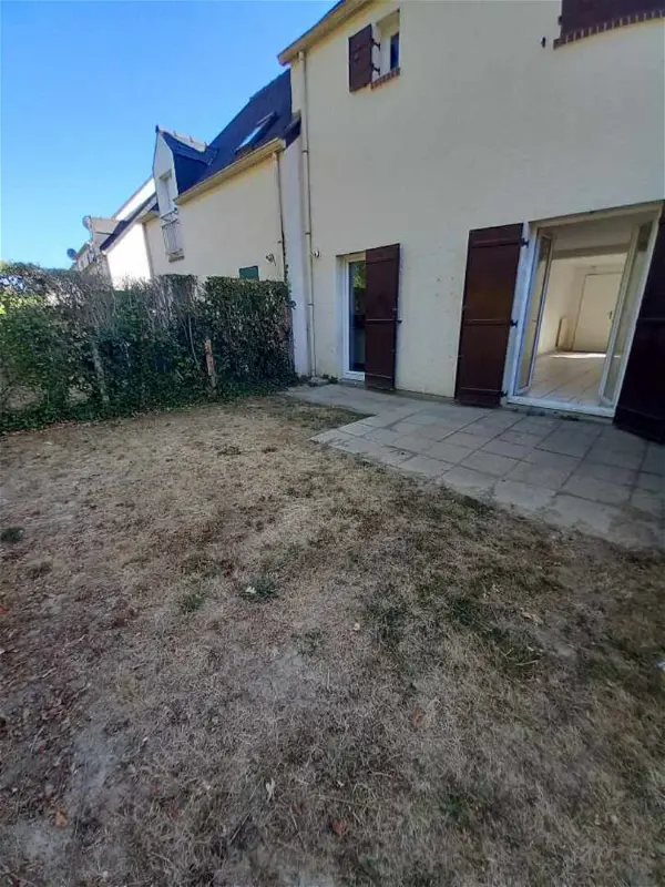 Maison à louer - SEGRE EN ANJOU BLEU, 4 pièces