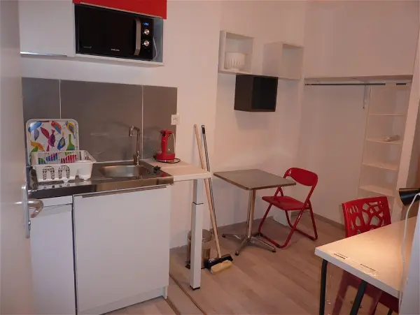 Appartement à louer - Valence, 1 pièce