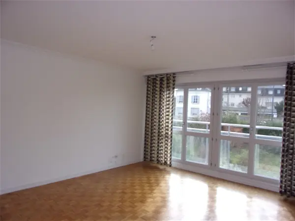 Location appartement 3 pièces - 72.45m²