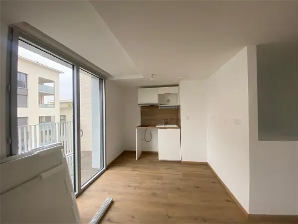 Appartement à louer - BORDEAUX BASTIDE, 2 pièces