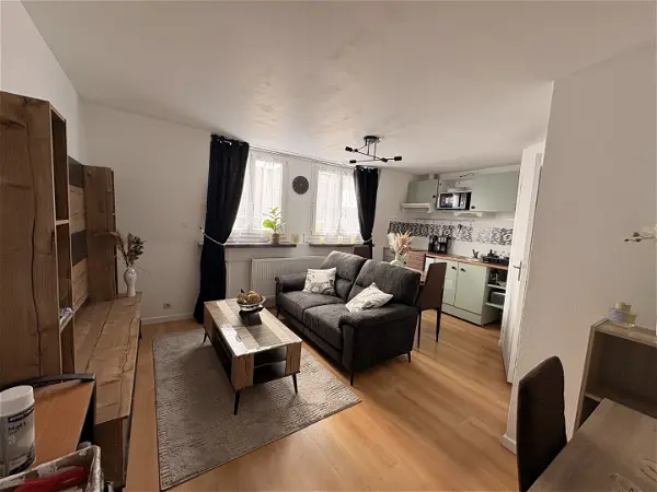 Appartement à louer - La Madeleine, 2 pièces