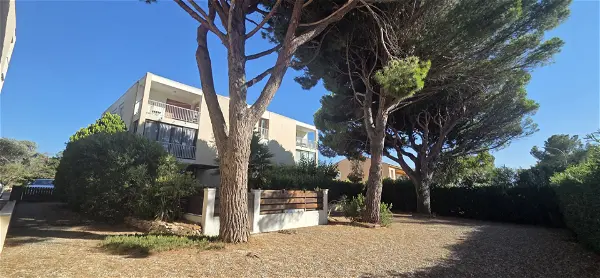 Appartement à louer - SIX FOURS-LES-PLAGES, 4 pièces