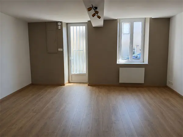 Location maison 4 pièces - 78m² à Montfaucon-montigne (49230)