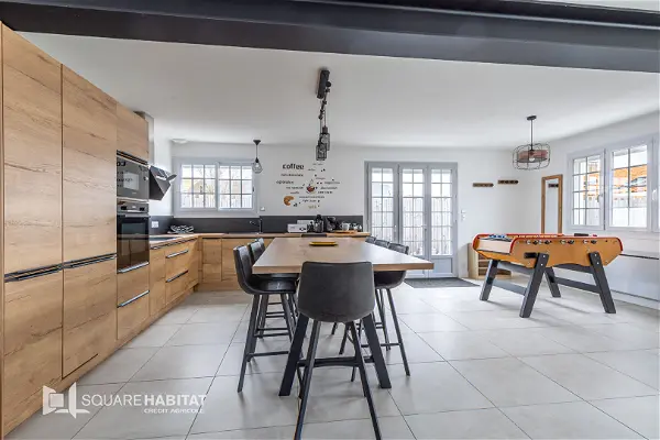 Maison à vendre - SAINT GILLES CROIX DE VIE, 5 pièces