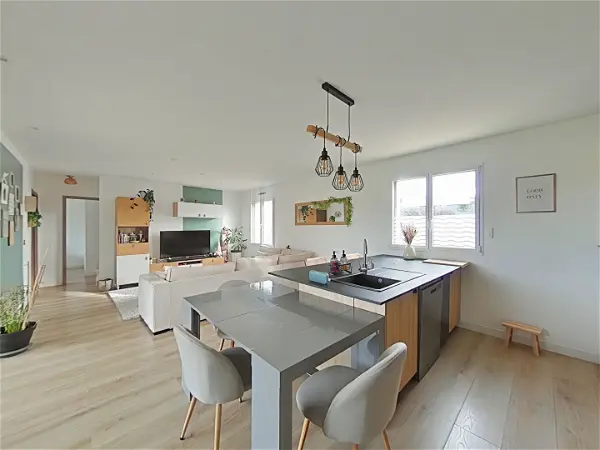 Achat maison 4 pièces - 91m² à Lavoux (86800)