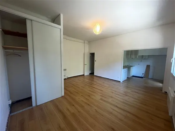 Appartement à louer - MARSEILLE, 1 pièce