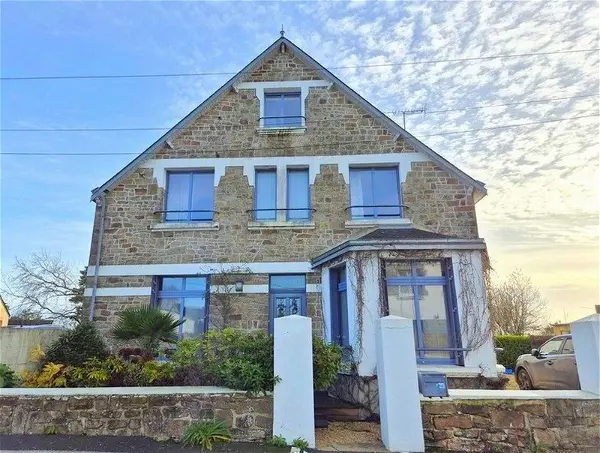 Maison à vendre - AURAY, 8 pièces