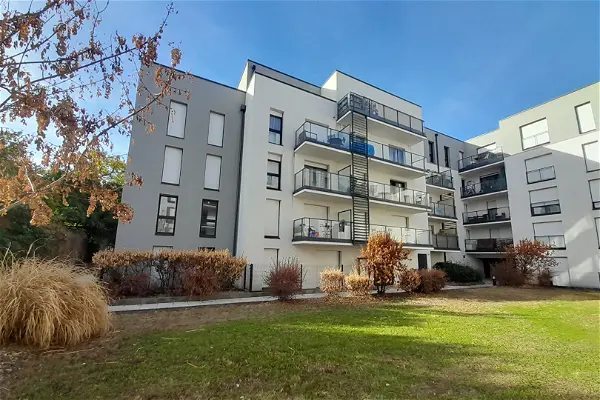 Appartement à vendre - SAINT SEBASTIEN SUR LOIRE, 3 pièces