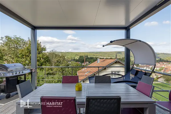 Maison à vendre - PONT DE ROIDE VERMONDANS, 5 pièces
