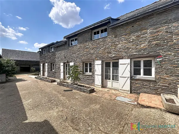 Maison à vendre - LES GARENNES SUR LOIRE, 5 pièces