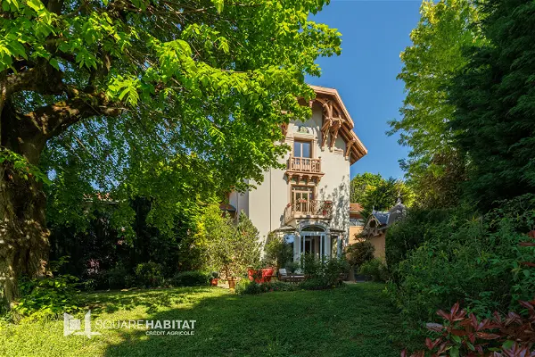 Achat maison 7 pièces - 250m² à Sainte foy les lyon (69110)