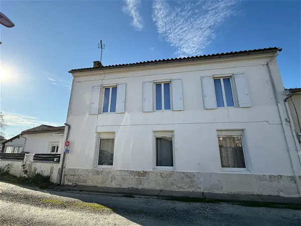 Achat maison 5 pièces - 110m² à Saint georges du bois (17700)