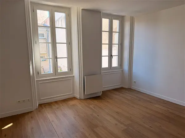 Location appartement 3 pièces - 58.84m² à La rochelle (17000)