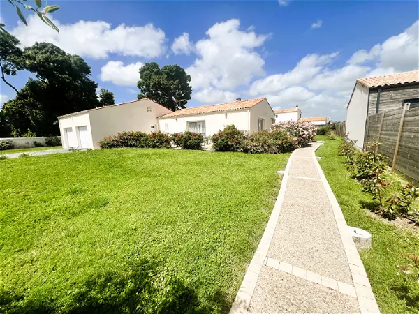 Achat maison 7 pièces - 150m² à Aigrefeuille d aunis (17290)