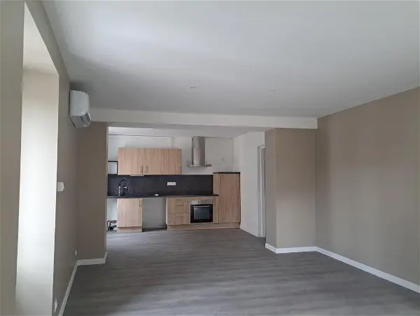 Appartement à louer - Vaulnaveys-le-Haut, 4 pièces