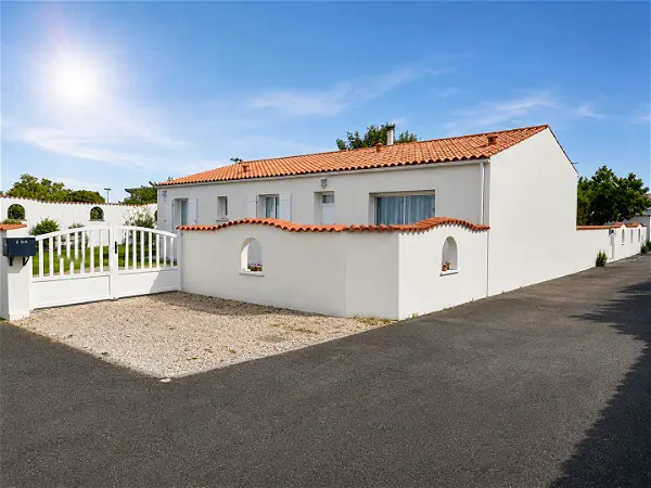 Achat maison 7 pièces - 124.58m² à Angoulins (17690)