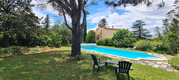 Achat maison 9 pièces - 329.76m² à Montelimar (26200)