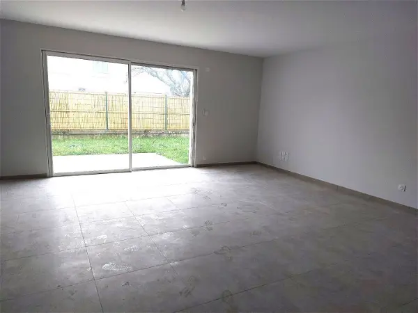 Maison à louer - Dagneux, 4 pièces