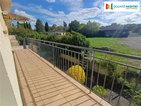 Location appartement 4 pièces - 79.44m² à Auch (32000)