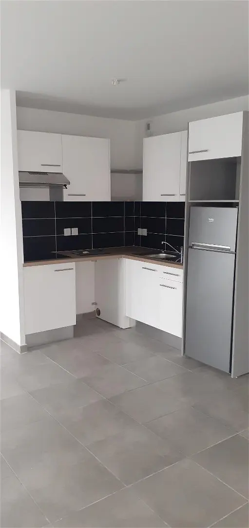 Appartement à louer - TOULOUSE, 3 pièces