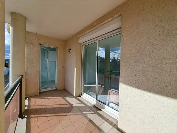 Appartement à vendre - LE PEAGE DE ROUSSILLON, 2 pièces