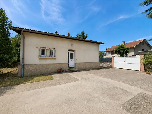 Achat maison 4 pièces - 80m² à Le peage de roussillon (38550)