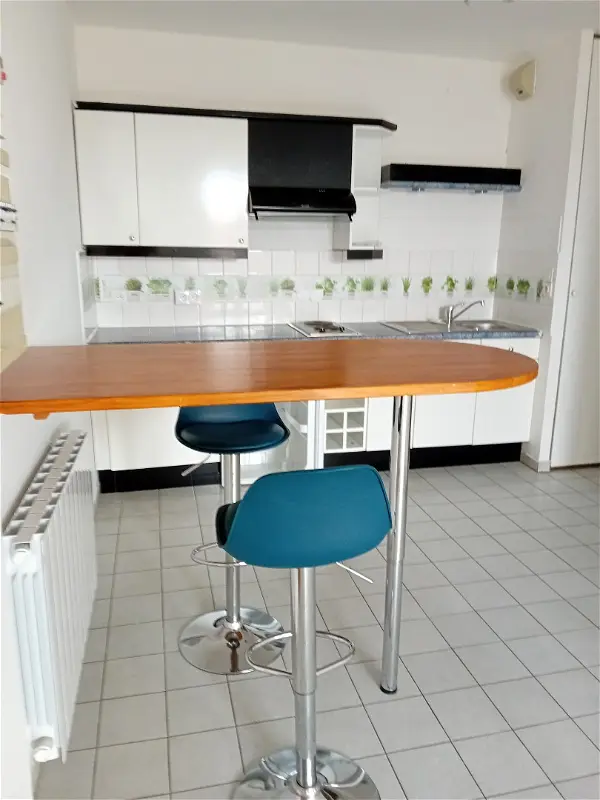 Appartement à louer - Valenciennes, 2 pièces