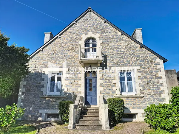Maison à vendre - PLOUGUIEL, 4 pièces