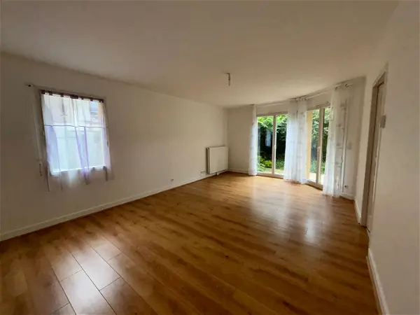 Appartement à louer - SENS, 3 pièces