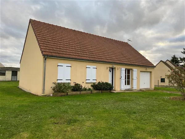 Maison à louer - NARGIS, 4 pièces