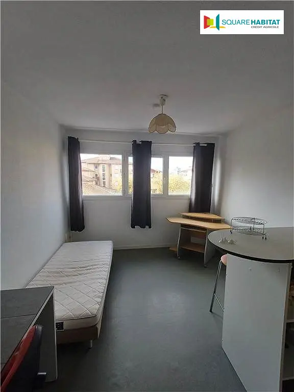 Appartement à louer - PAU, 1 pièce