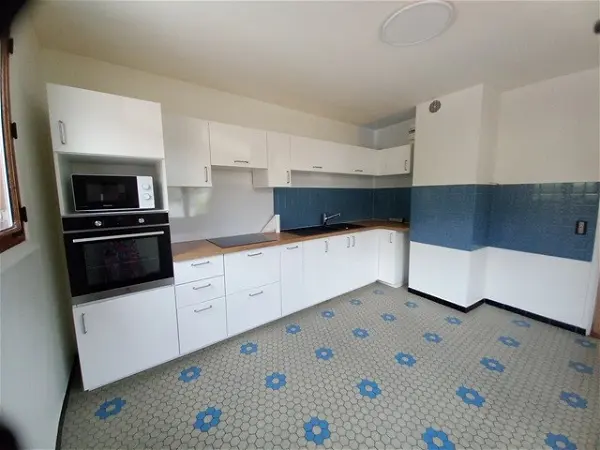 Location maison - 90m² à Grenier montgon (43450)
