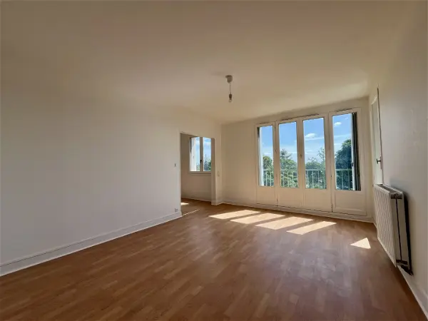 Appartement à louer - ORLEANS, 4 pièces